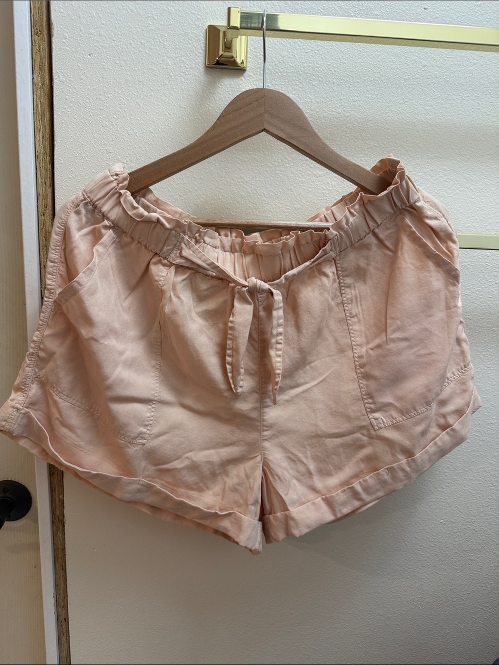 aerie Peach Drawstring High-Waist Casual Shorts
